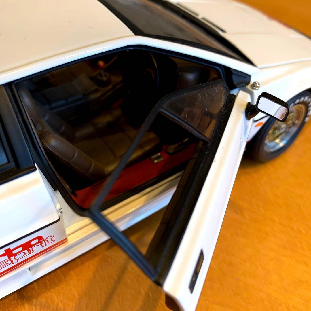 オートアート1/18 LOTUS esprit turbo ※少々難あり