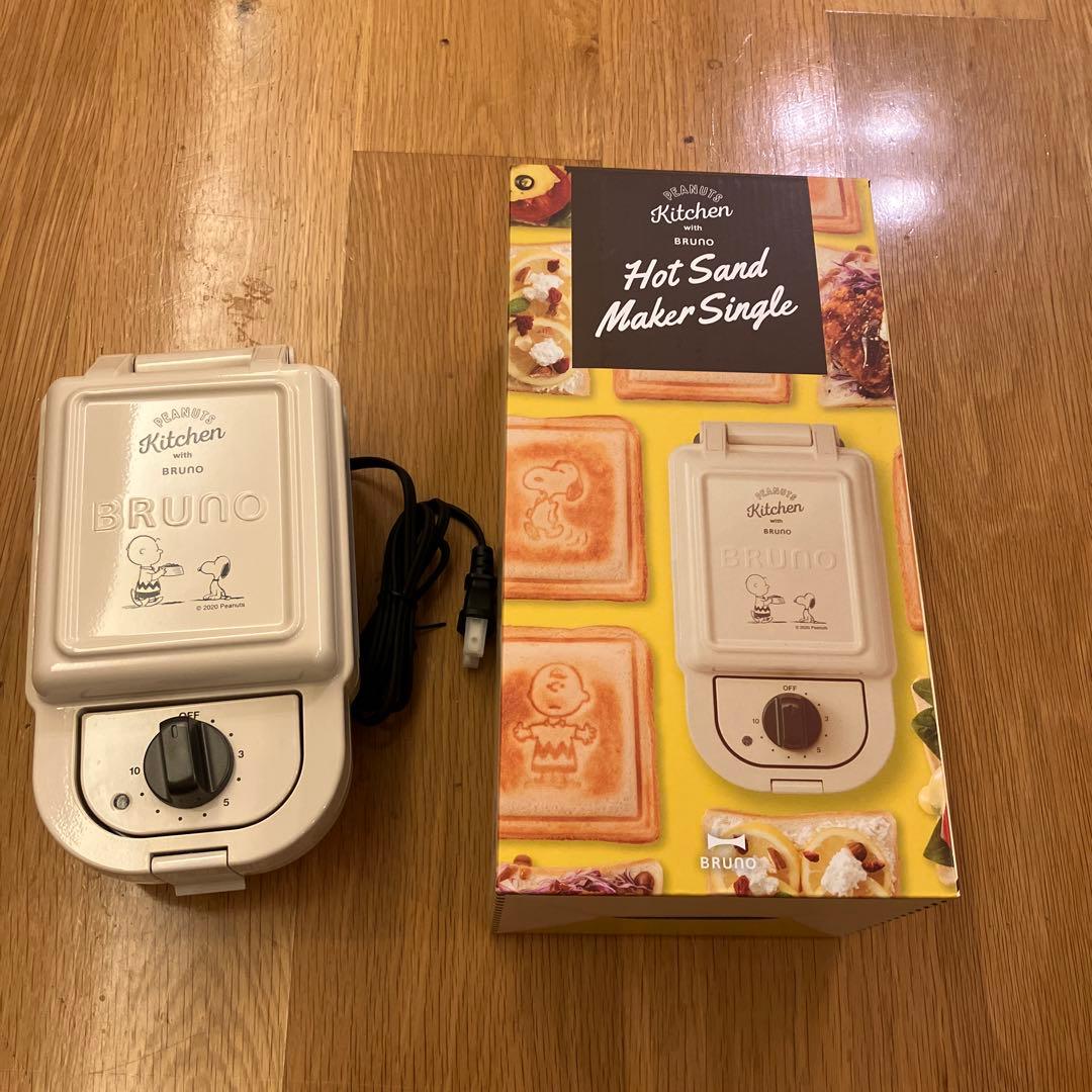 未使用　BRUNO ホットサンドメーカー スヌーピー