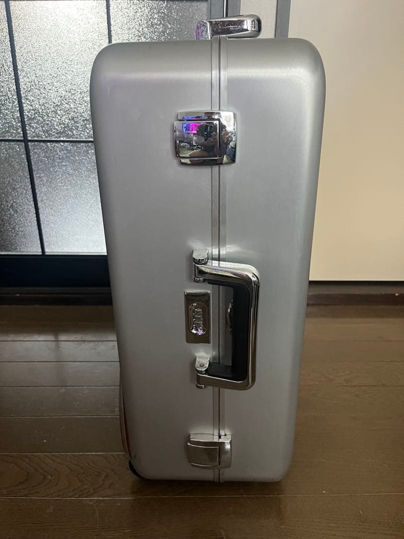 ZERO ゼロハリバートン　キャリーケース