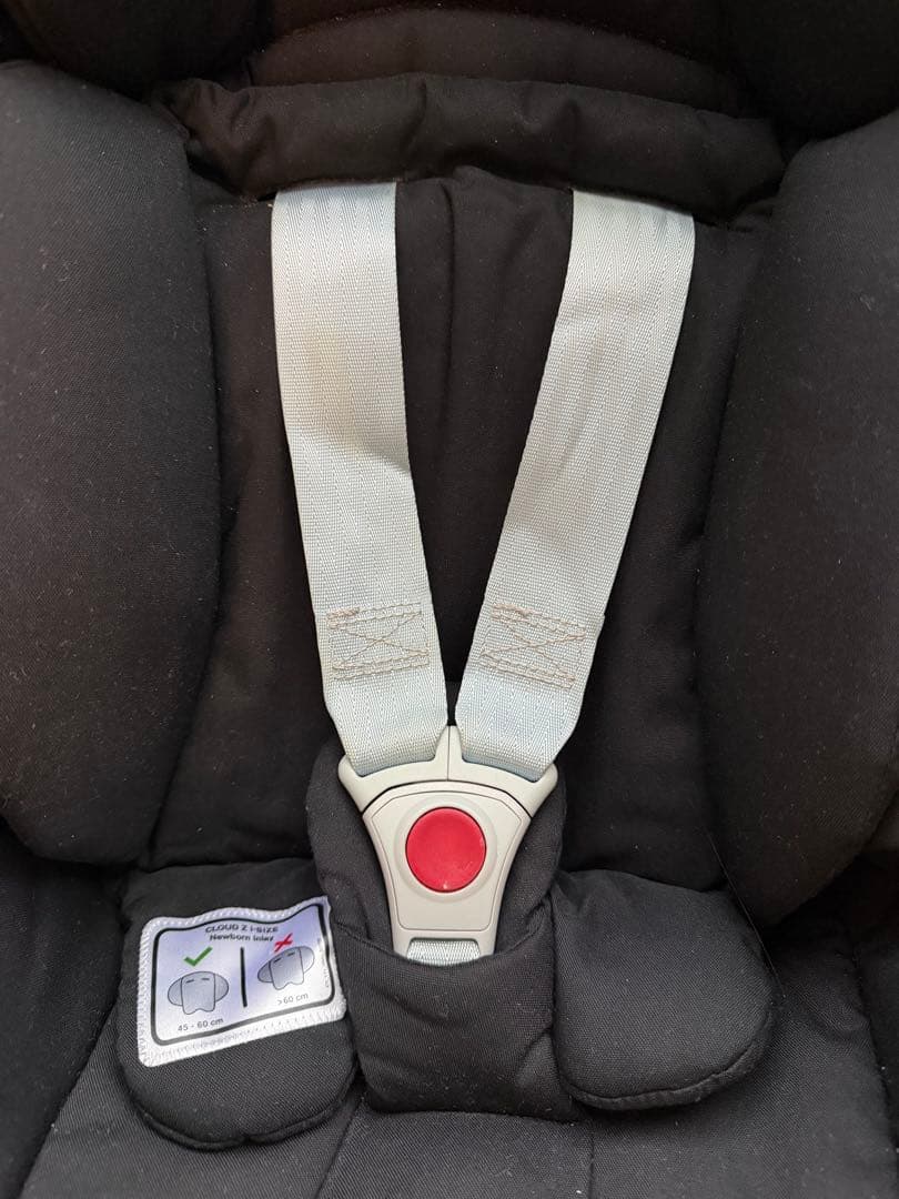 サイベックス CloudZ ベビーシート　クラウド　チャイルドシート　cybex