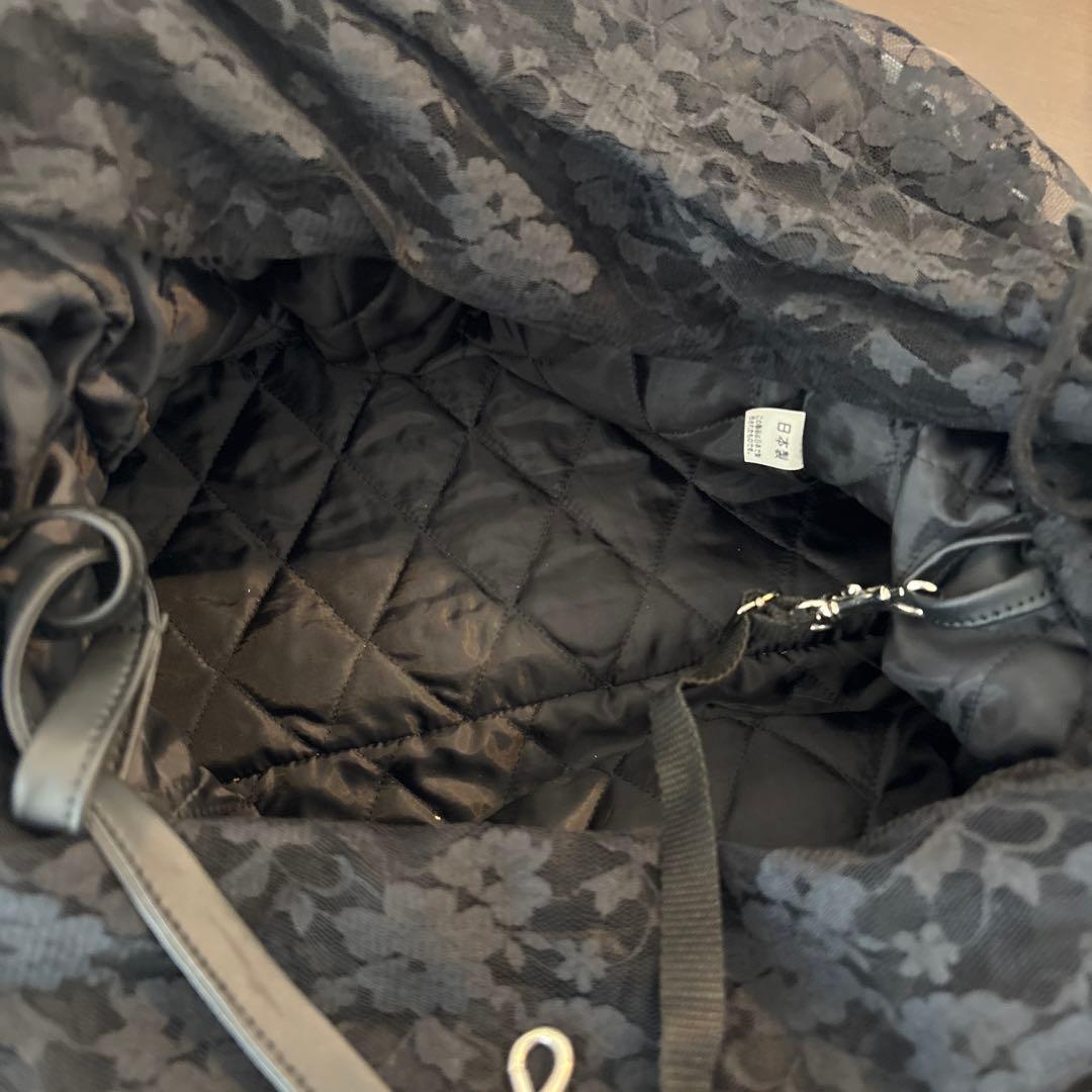 アキュミリア　accumiliaメッシュフリルキャリーマシュマロ　ペットキャリー