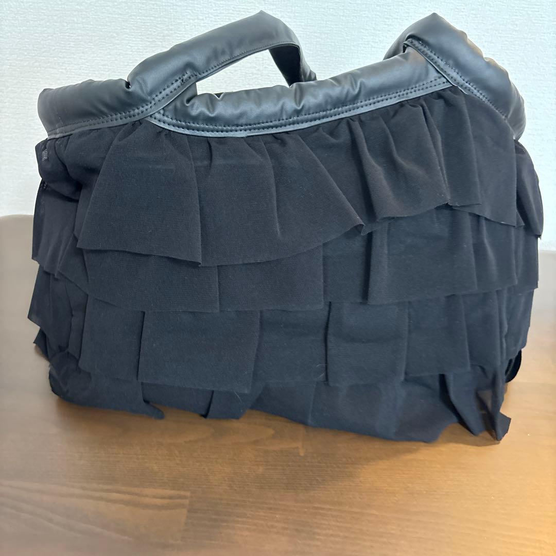 アキュミリア　accumiliaメッシュフリルキャリーマシュマロ　ペットキャリー