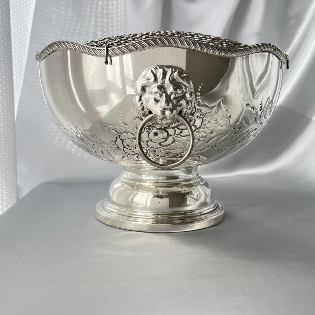 【英国】 ライオンのローズボウル / センターピース 直径27cm 花器