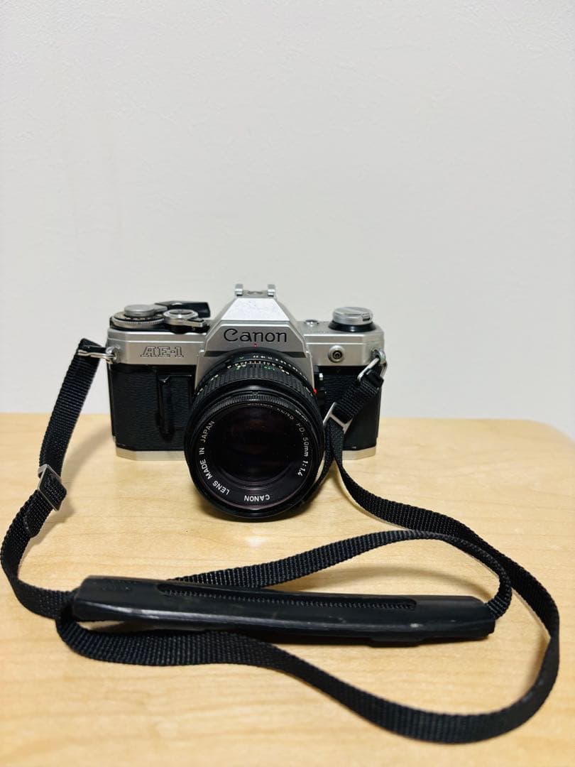 (ジャンク品)canon AE-1 FD 50mm F1.4 レンズ付き