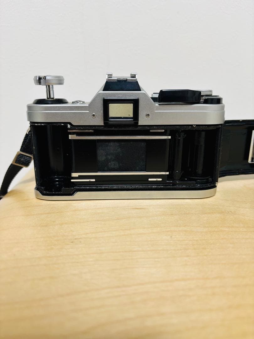 (ジャンク品)canon AE-1 FD 50mm F1.4 レンズ付き