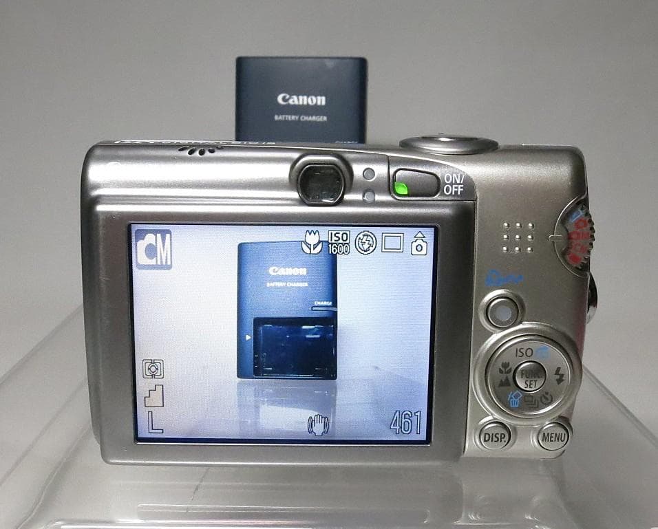 IXY DIGITAL 810 IS 動作品　バッテリー、充電器付属