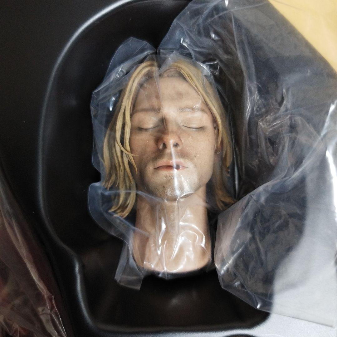 カートコバーン　ブリッツウェイ　フィギュア　 初回特典付き　新品同様