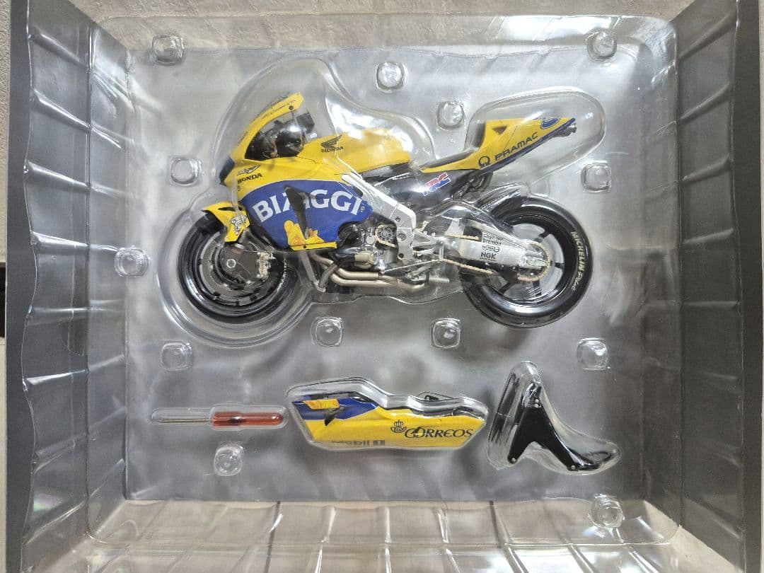 タミヤ　1/12 マスターワークコレクション RCV211 マックス ビアッジ