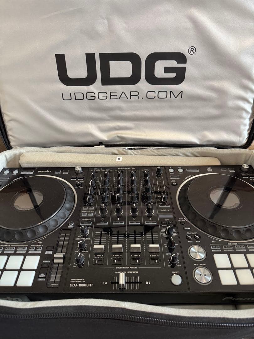 Pioneer DJ DDJ-1000SRT 持ち運びバッグ付き