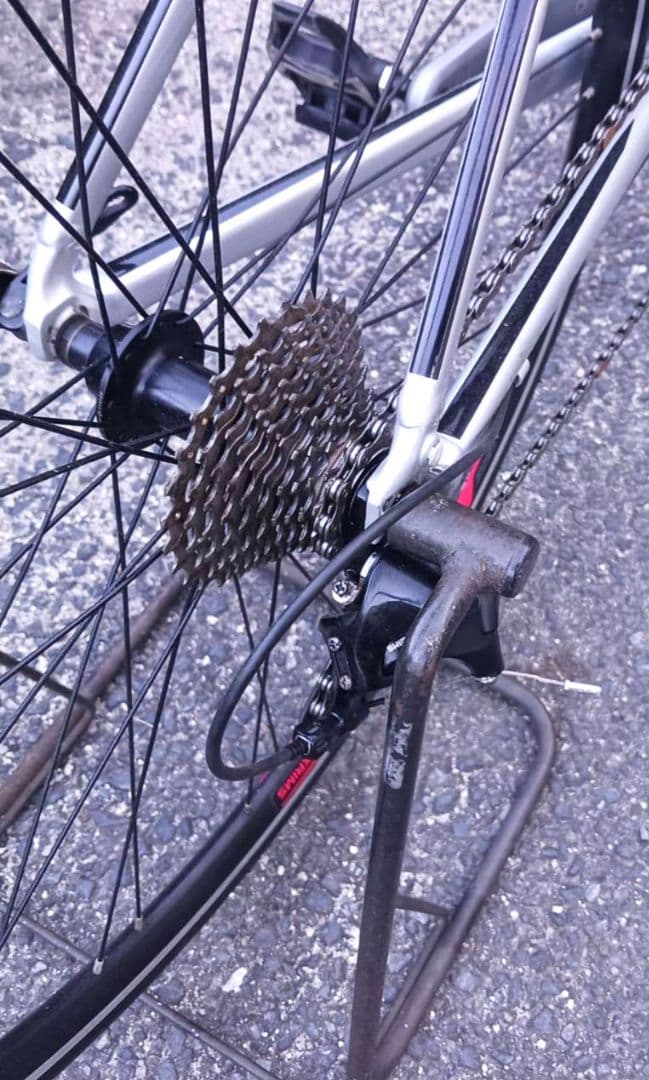 GIANT ロードバイク 11速 105他 送料込 状態良好 値下中