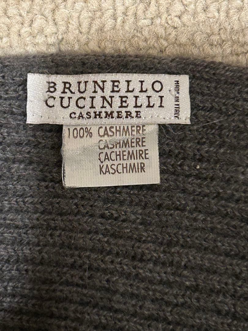 ケ*ん様 ［美品］ブルネロクチネリ　カシミヤ100%マフラー　イタリア製