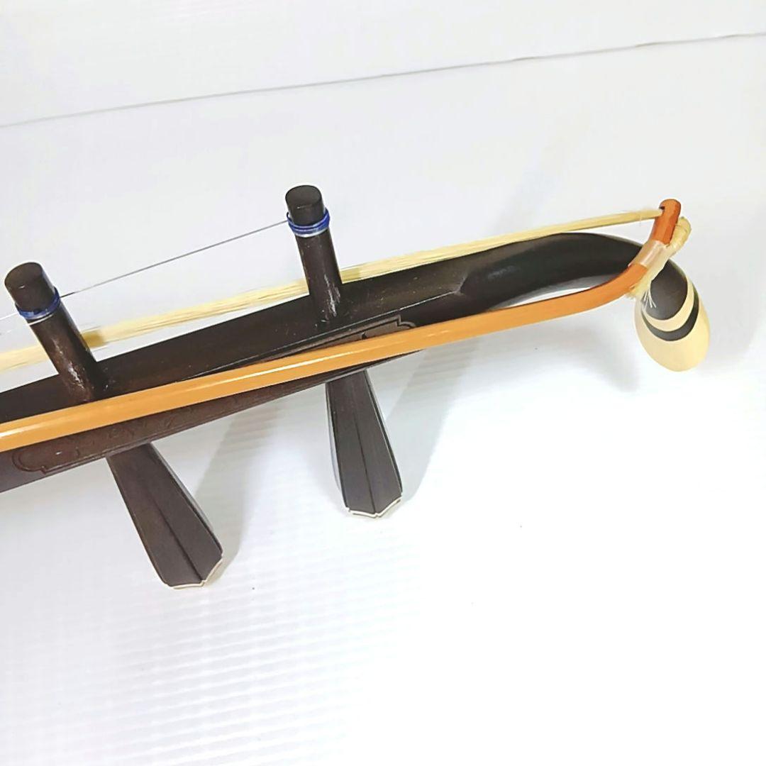 二胡　DUNHUANG 敦煌牌 上海民族楽器 ハードケース　弓　本革　蛇皮