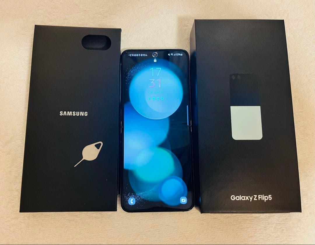 Galaxy Z Flip5 ギャラクシー512B Sim フリー　グローバル版