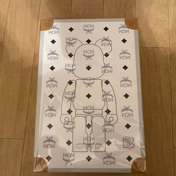 ぬいぐるみ bear brick mcm