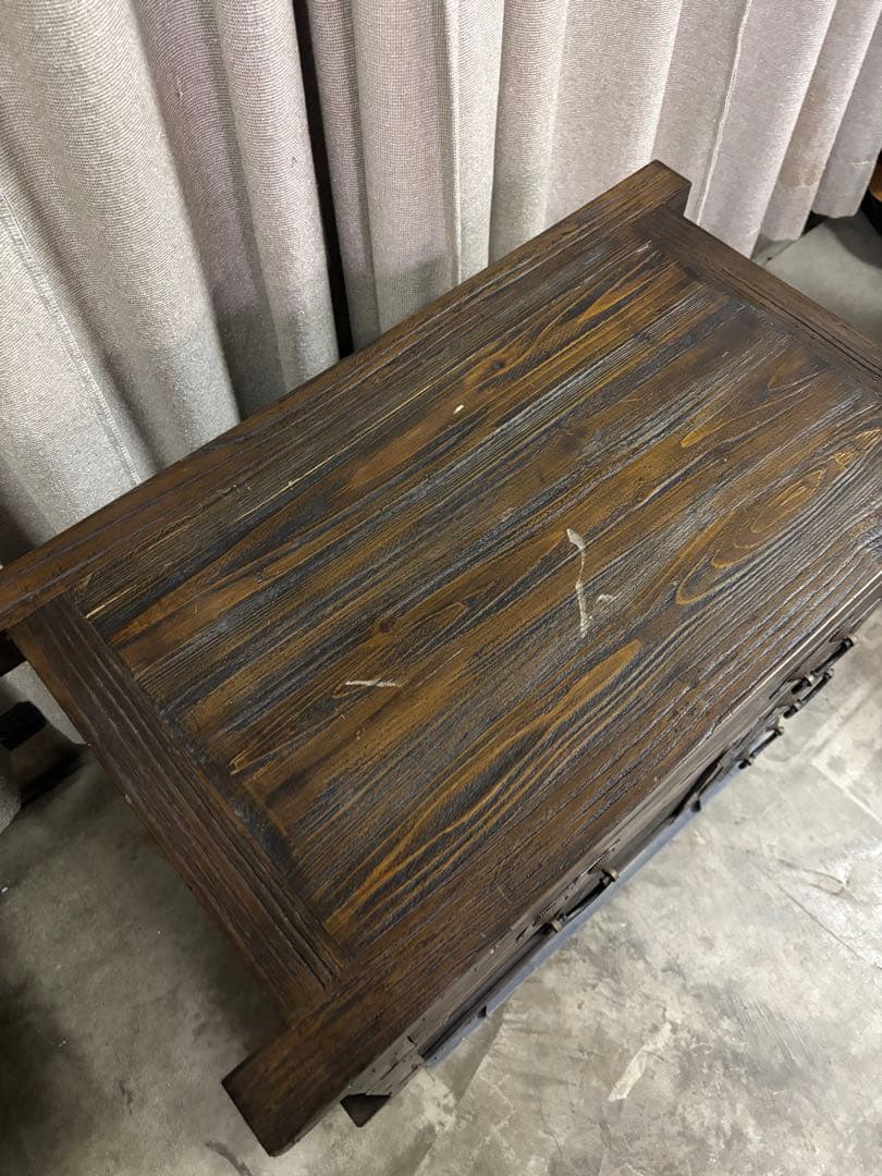 希少な日本製 車箪笥 時代箪笥