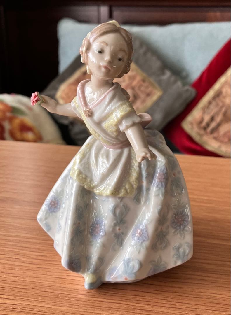 リヤドロ LLADRO フィギュリン 5375