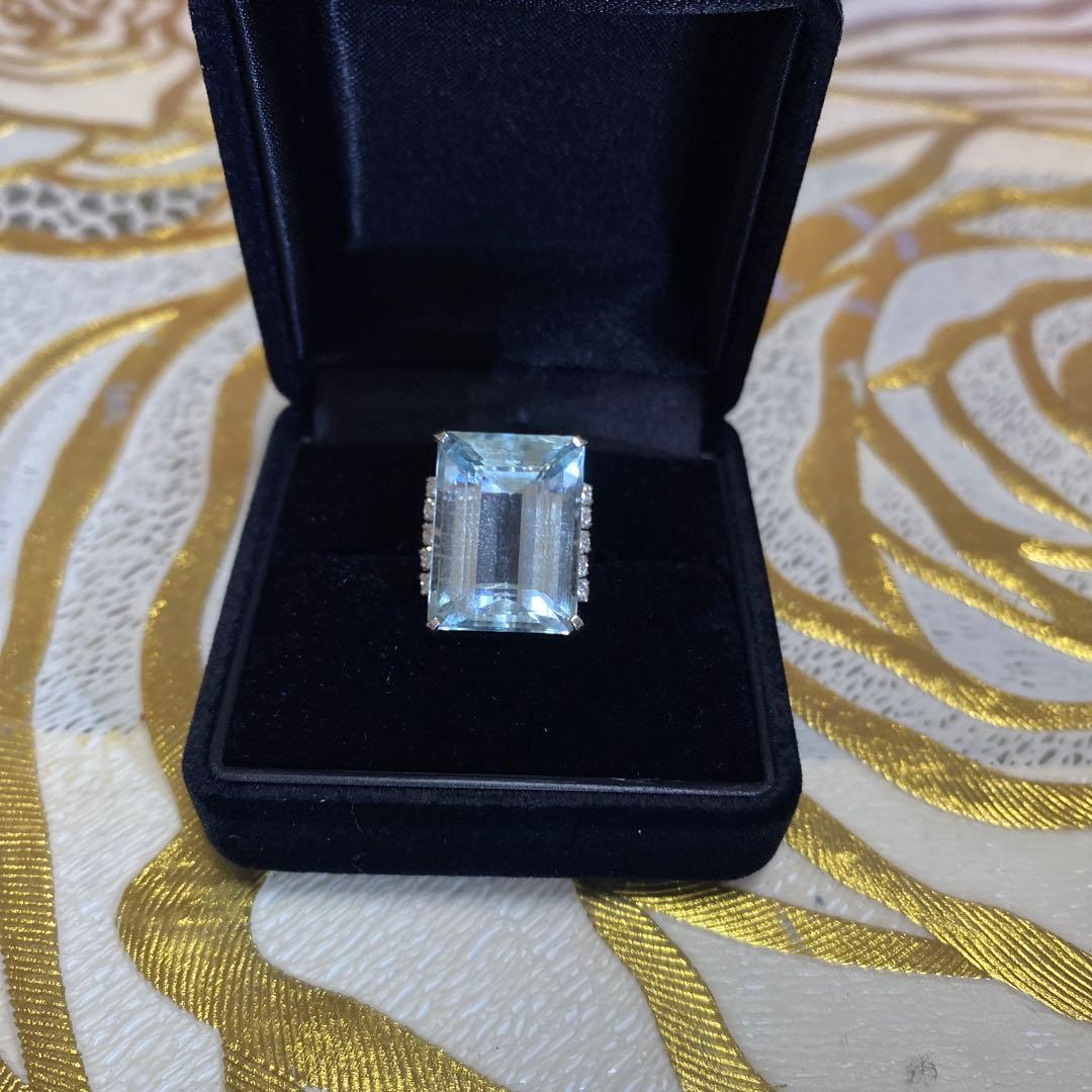 大粒アクアマリン13.88 ダイヤ0.31 プラチナ900リング　超お買い得