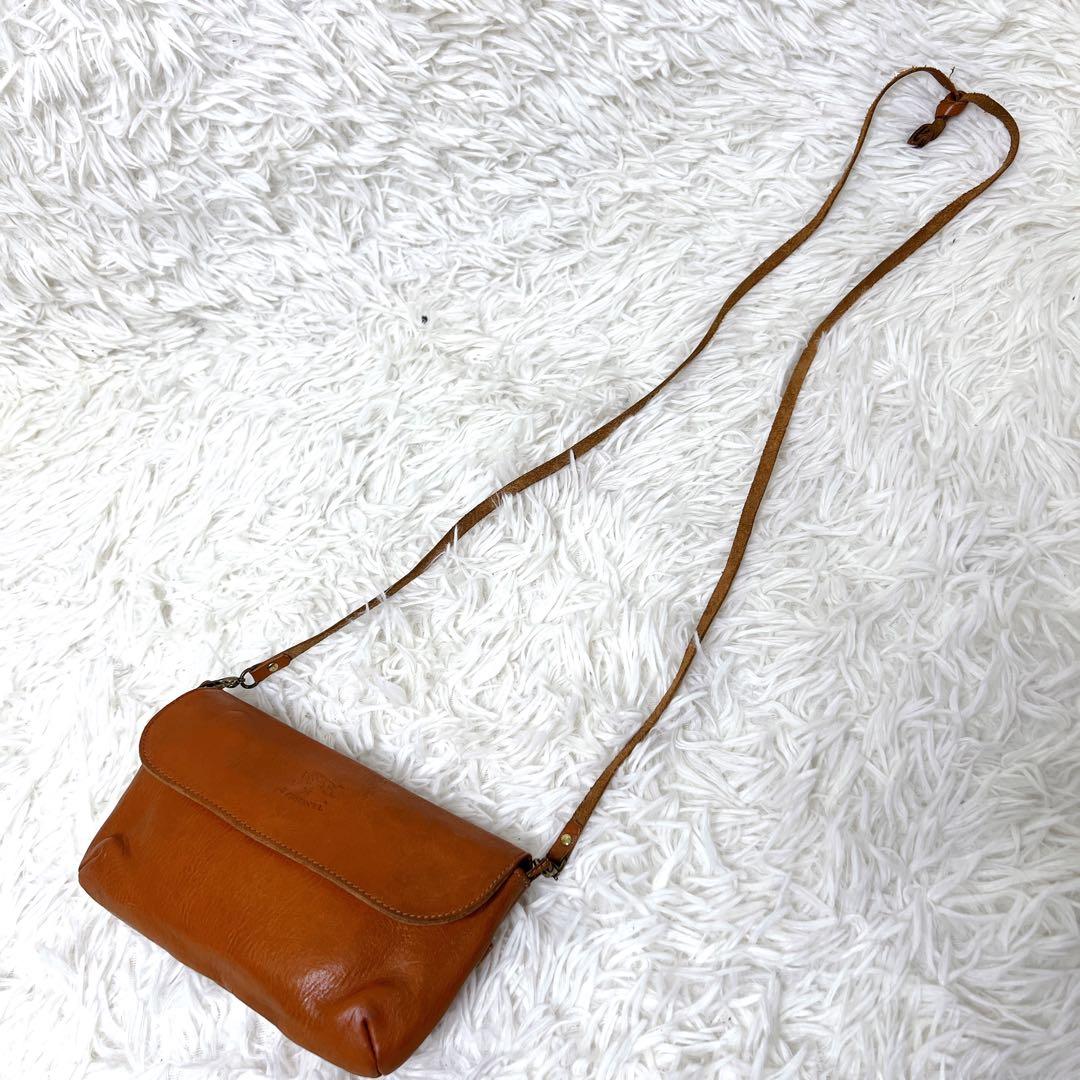 IL BISONTE イルビゾンテ レザー ショルダーウォレット キャメル 本革