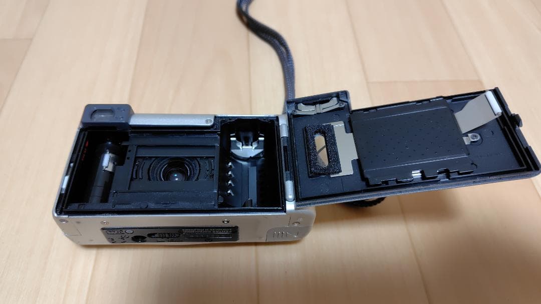 Canon FT、HOEI Anny、FUJIチェキ、PENTAX、Nikon