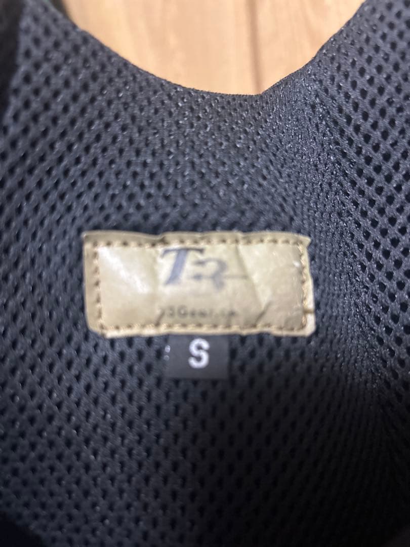 T3 Gear 実物 プレートキャリア MOLLE対応ブラック サイズS B19