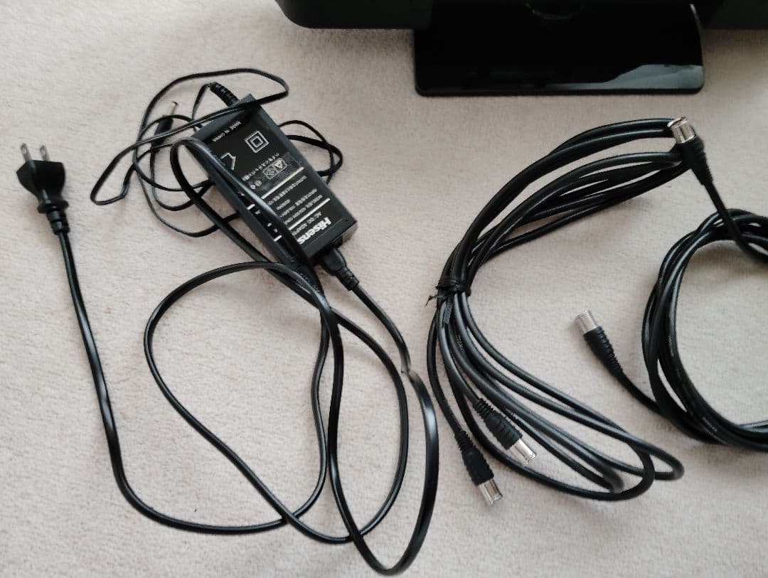 ハイビジョン液晶テレビ　Hisense 本体 19A50 2020年製