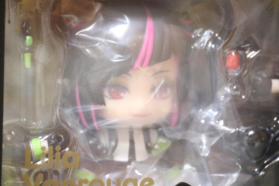 2140　ねんどろいど リリア・ヴァンルージュ ツイステッドワンダーランド
