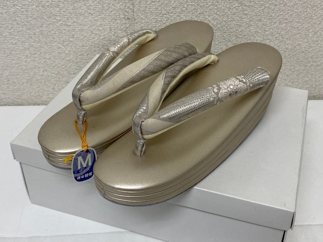 3-2869 東京神田はきもの匠・胡蝶　草履、バック