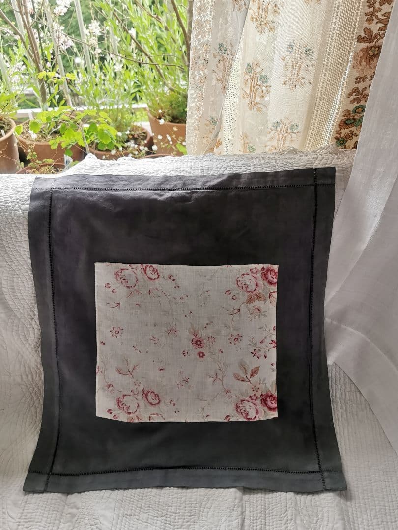 アンティーク フレンチ花柄薔薇ファブリックリネン ヘム刺繍グレークッションカバー
