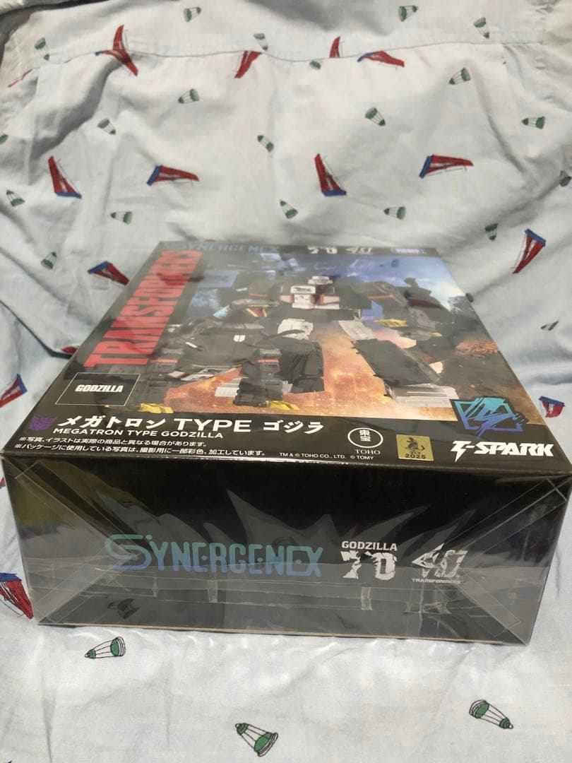 新品 未開封 タカラトミー SYNERGENEX メガトロン TYPE ゴジラ