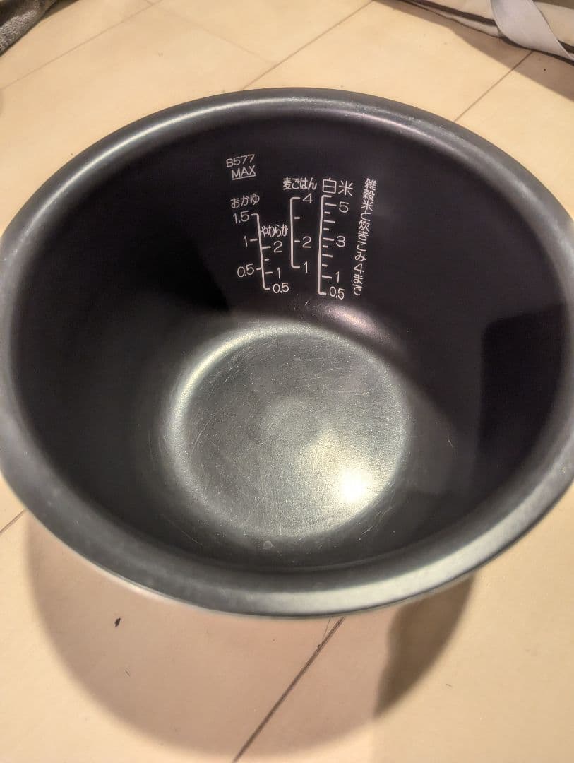 象印　炎舞炊き　NW-PT10 5.5合　2021年製