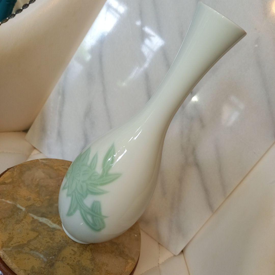 の*り様 井上萬二　百合　花　花瓶　壺　緑　茶器