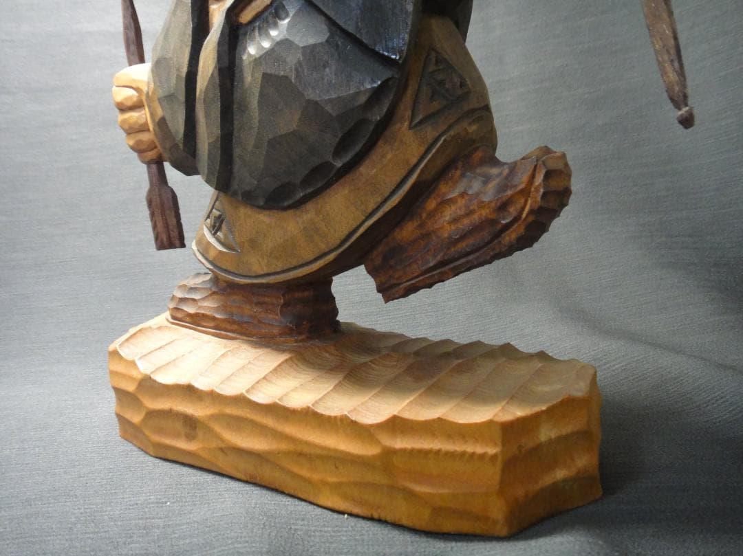 川上 哲 （さとる）作　アイヌ コロポックル 木彫り 彫刻　藤戸竹喜 に師事