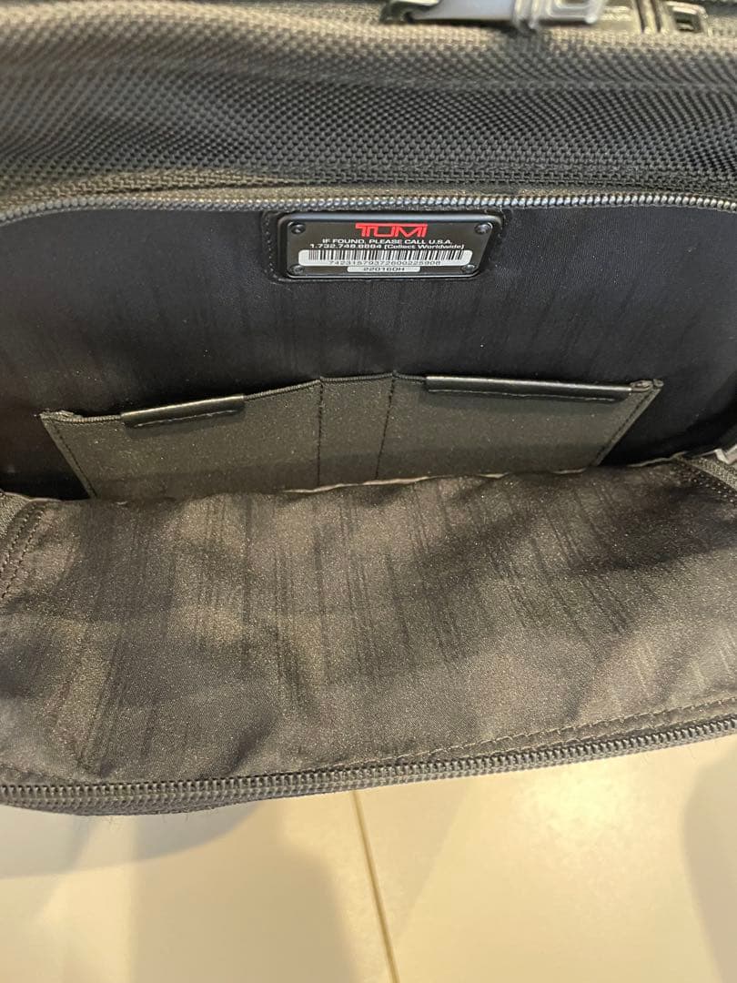 (訳あり)TUMI 22018DH キャリーケース　ガーメントケース付