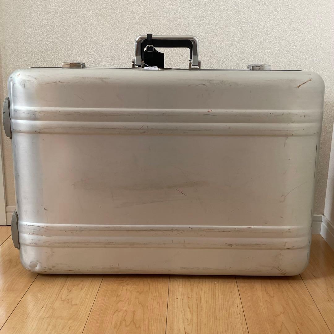 BN4538□ZERO HALLIBURTON スーツケース キャリーケース