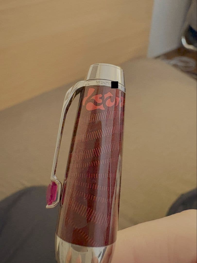 MONTBLANC　ローラーボールペンボエム 　限定品レッド色 パソ・ドブレ