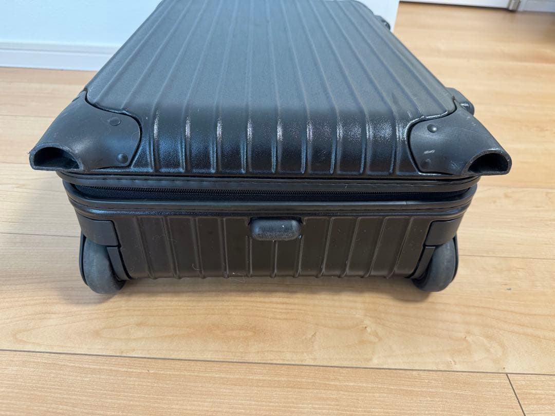 RIMOWA リモワ サルサ 35L マットブラック 機内持ち込み