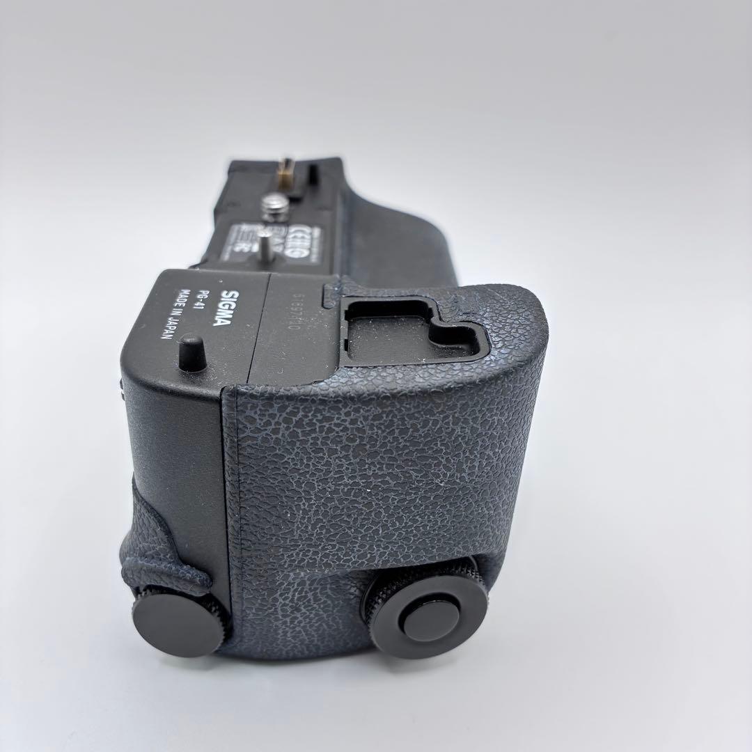 SIGMA sd Quattro用パワーグリップ PG-41