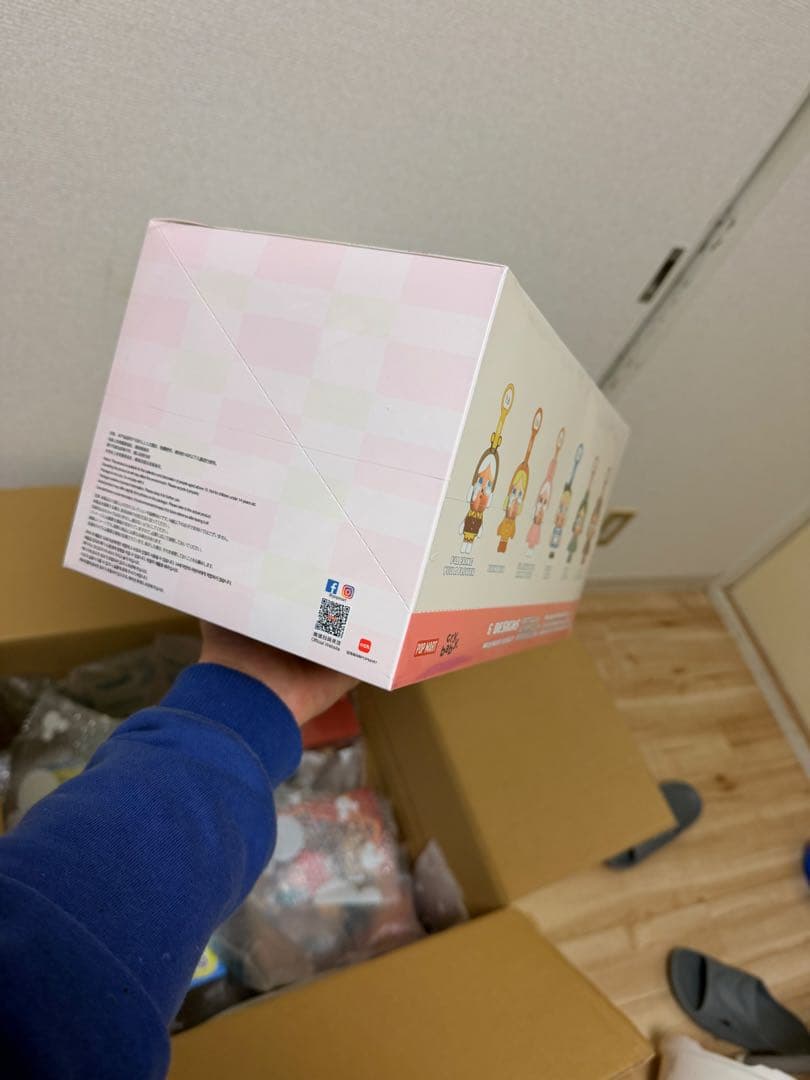 2点　Popmart Crying Again クライベイビー、twinkle