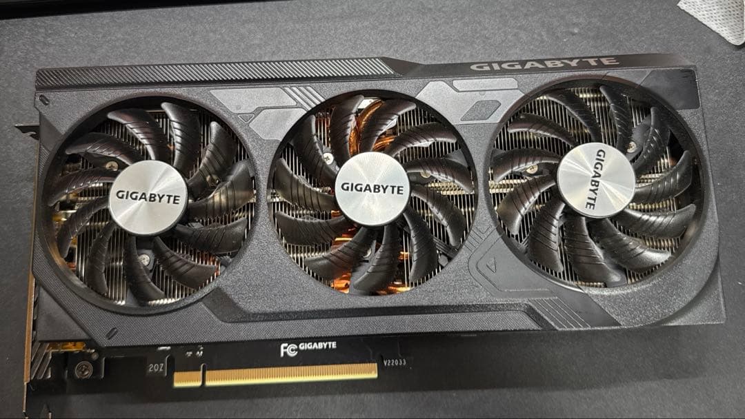 GIGABYTE GeForceRTX4070ti(ジャンク品）