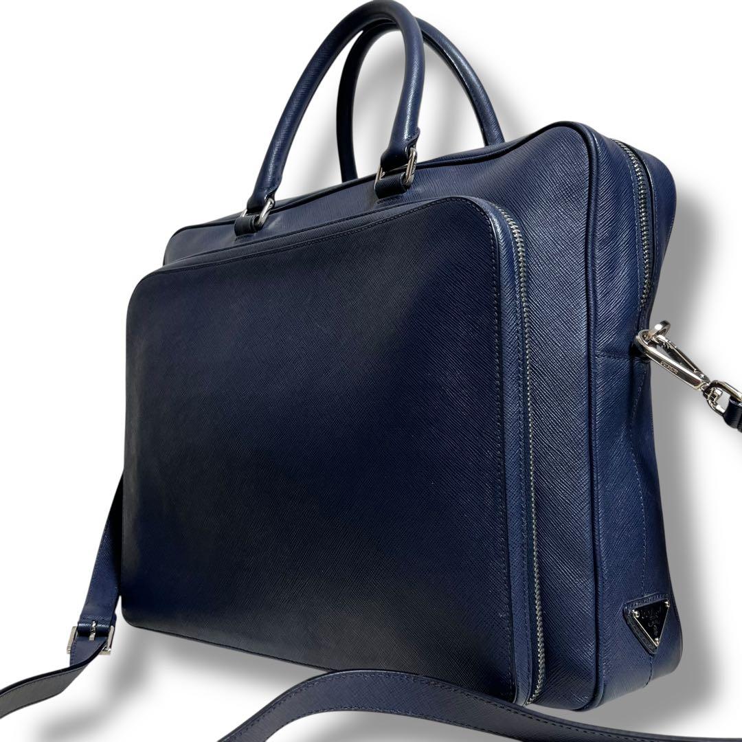 プラダ 現行 ネイビー レザー ビジネスバッグ サフィアーノ