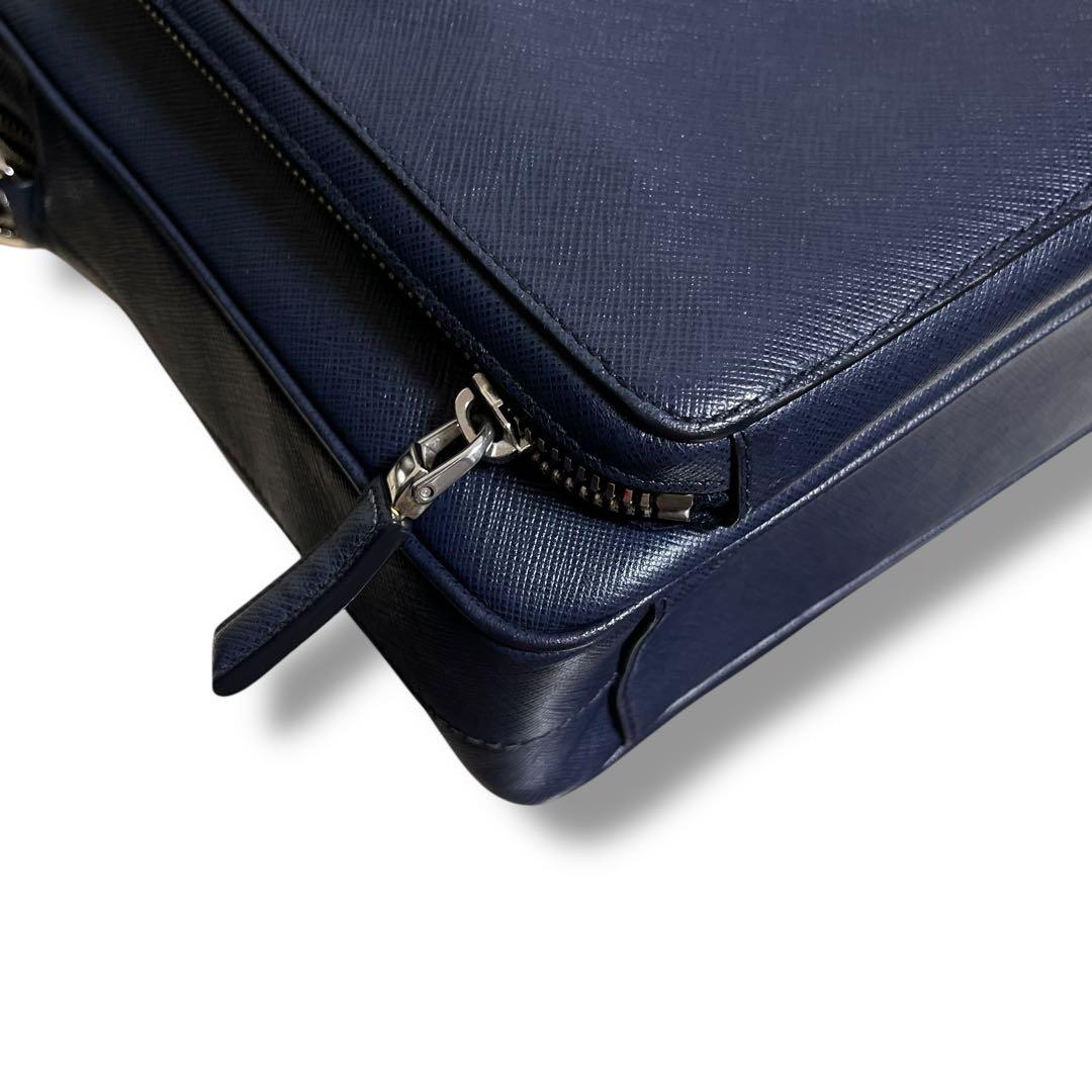 プラダ 現行 ネイビー レザー ビジネスバッグ サフィアーノ
