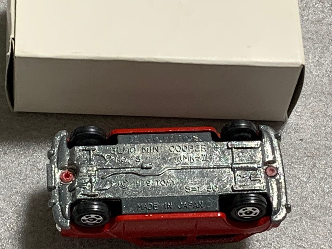 トミカ ミニクーパー アップルマン特注②