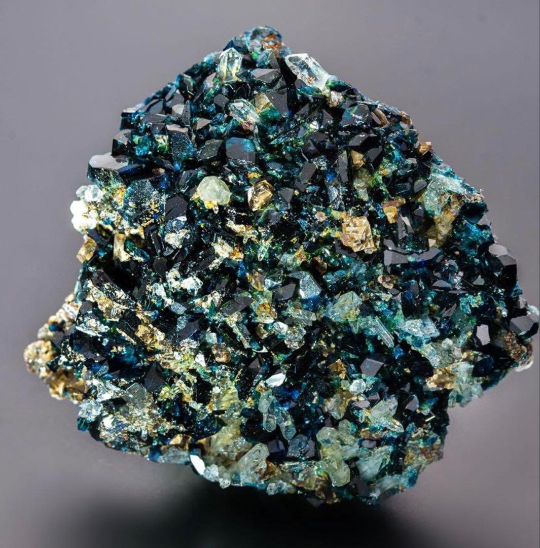 ラズライト　鉱物標本 Lazulite