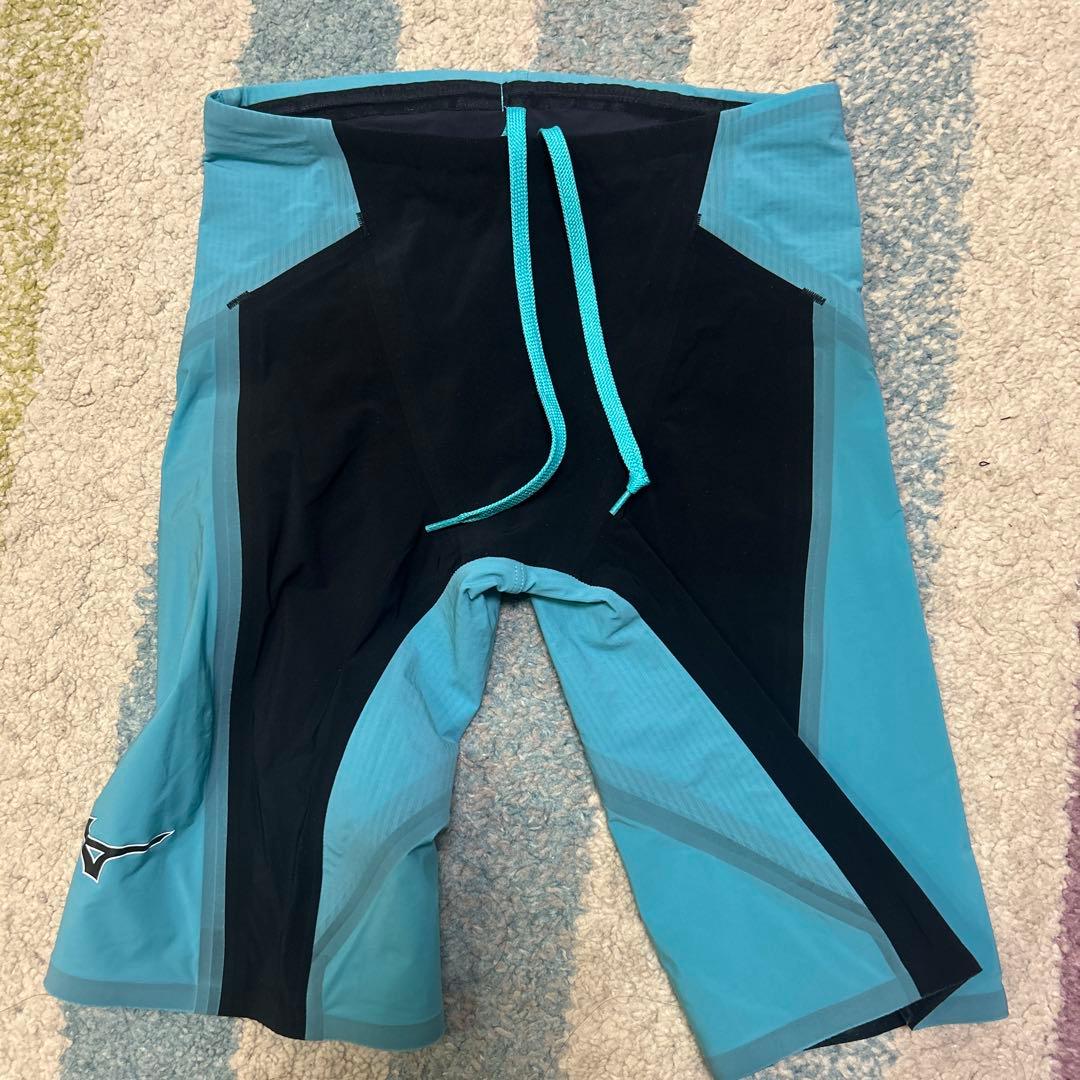 美品⭐︎Mizuno 競泳水着 ライトブルー/ブラック②Ｍ