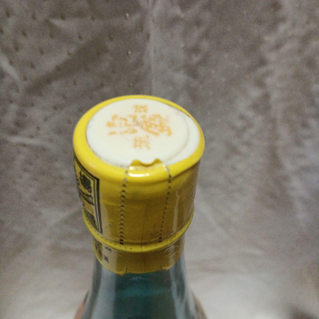 泡盛　春雨　古酒　40年～50年位前製造　一升瓶　宮里酒造所　30度