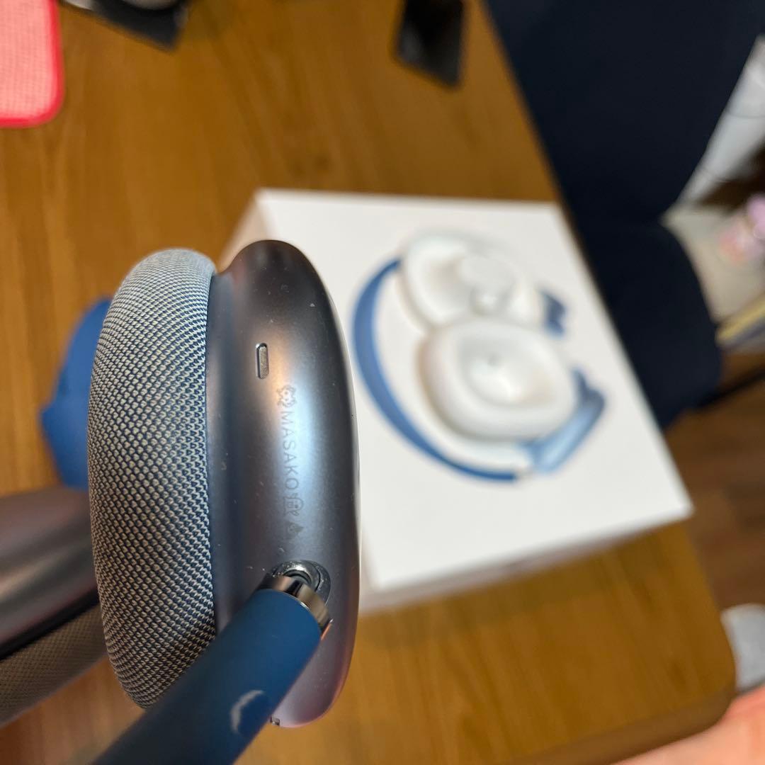 ヘッドホン AirPods Max