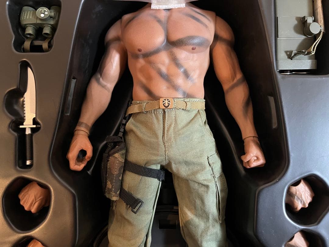 ホットトイズ　ムービーマスターピース　コマンドー1/6 ジョンメイトリックス