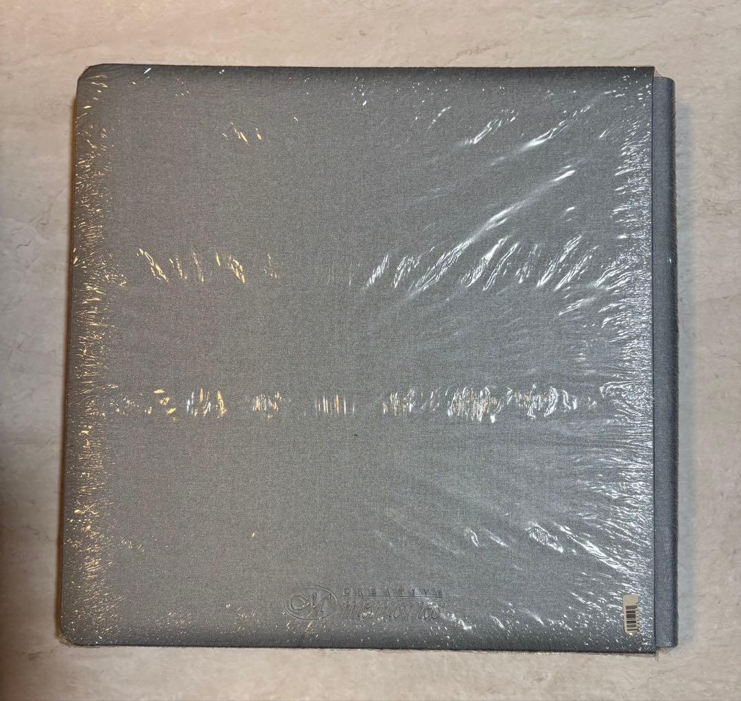 クリエイティブメモリーズ　12インチアルバムカバー3冊＋ナチュラル台紙2パック