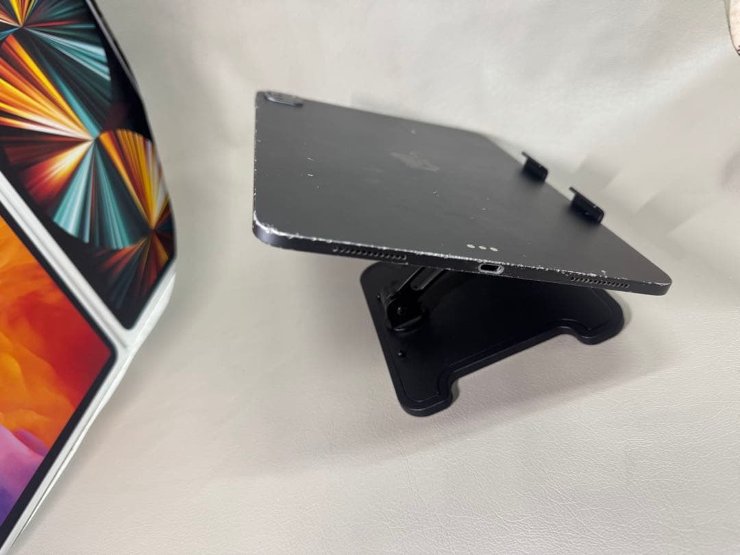 iPad Pro11 2世代　最新iOS26対応　128GB バッテリー良好