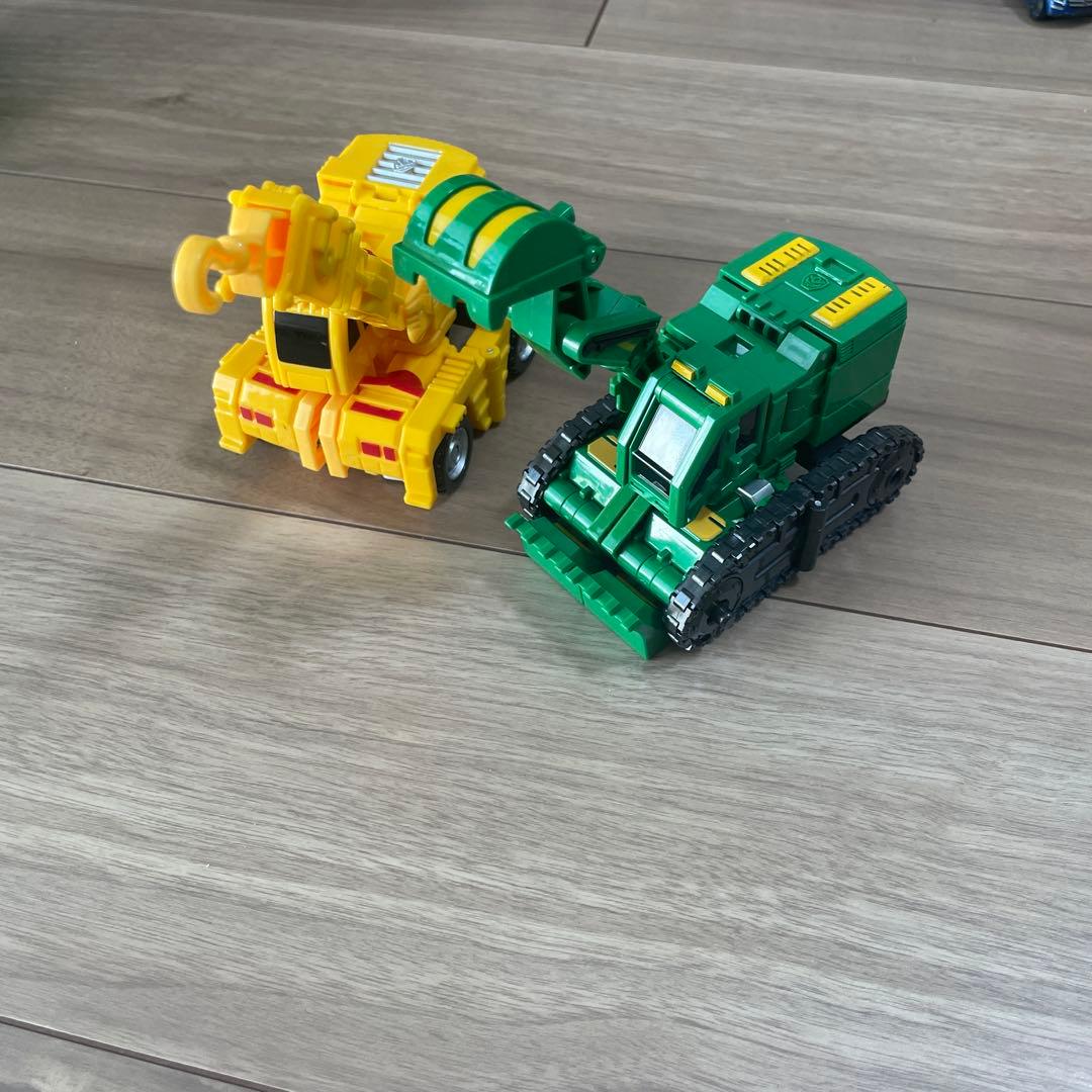 ハローカーボット